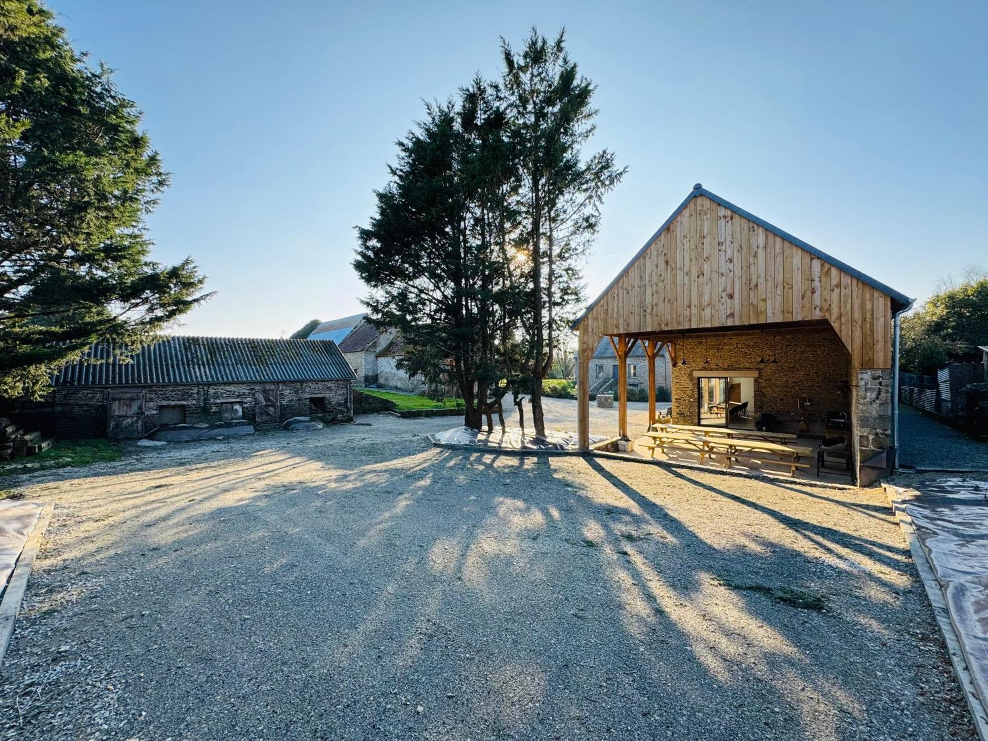 Gite Du Marais Понторсон Экстерьер фото